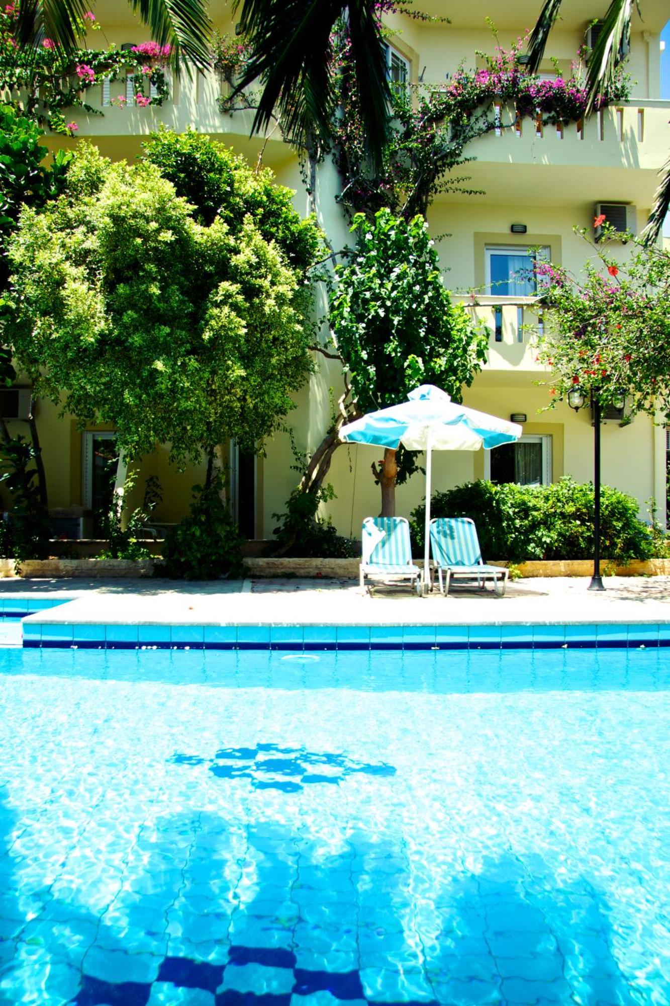 Sunrise Hotel & Apartments 罗达奇诺 外观 照片